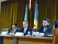 El Relator sobre Derechos de las Personas Privadas de Libertad, Rodrigo Escobar Gil, y el abogado especialista de la Relatoría, Andrés Pizarro, ofrecieron un seminario el 8 de junio de 2010 en el Salón Auditorio de la Suprema Corte de Justicia de Buenos Aires, Argentina. Asistieron representantes del Órgano Judicial, la Defensoría Pública de la Provincia, y público en general. 